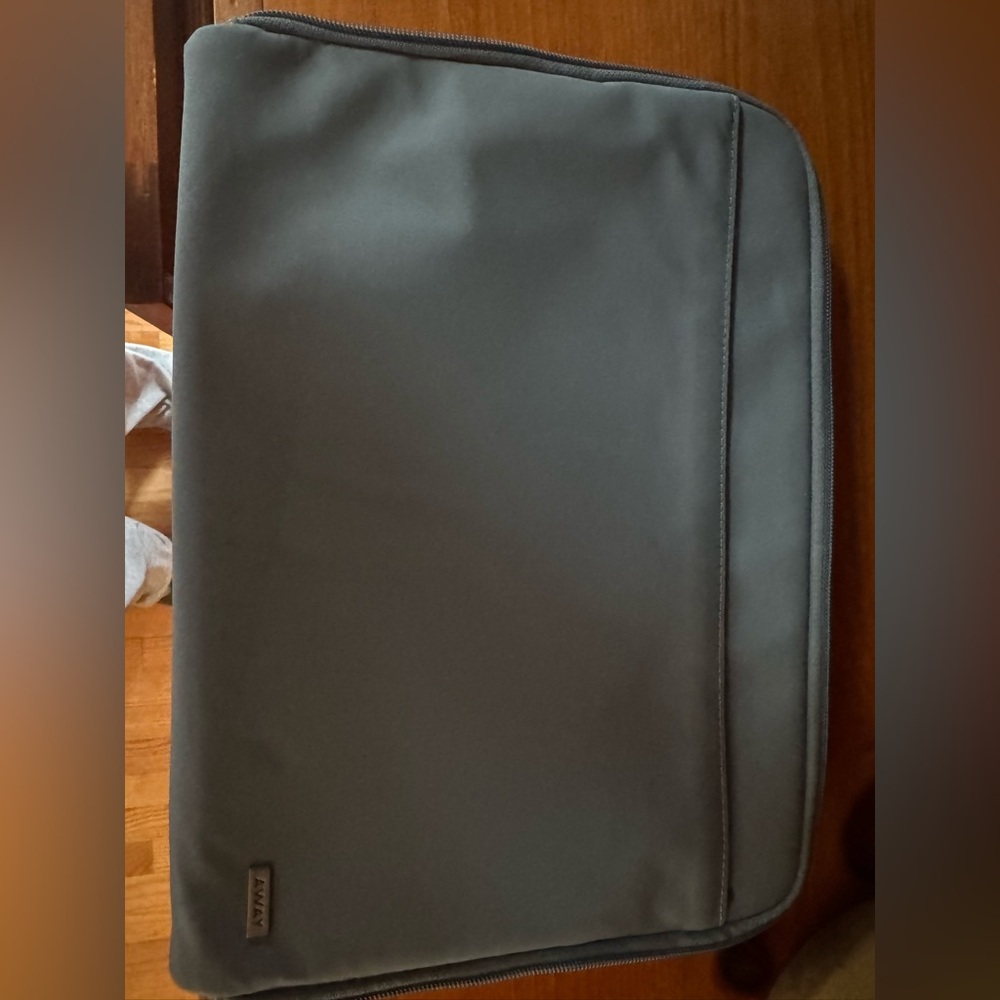 Away Laptop Sleeve - Gray/Blue